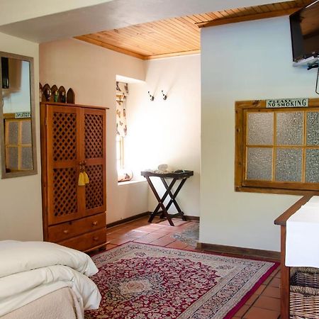 Three Gables Guesthouse Upington Exterior foto